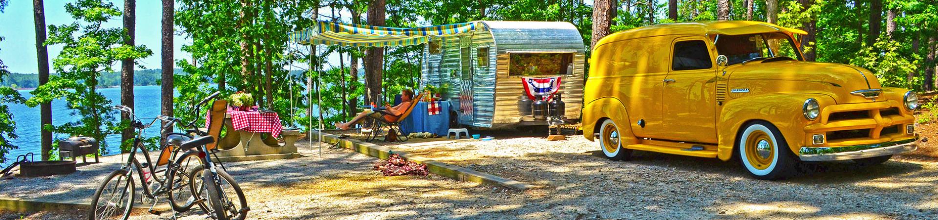 Mistletoe State Park